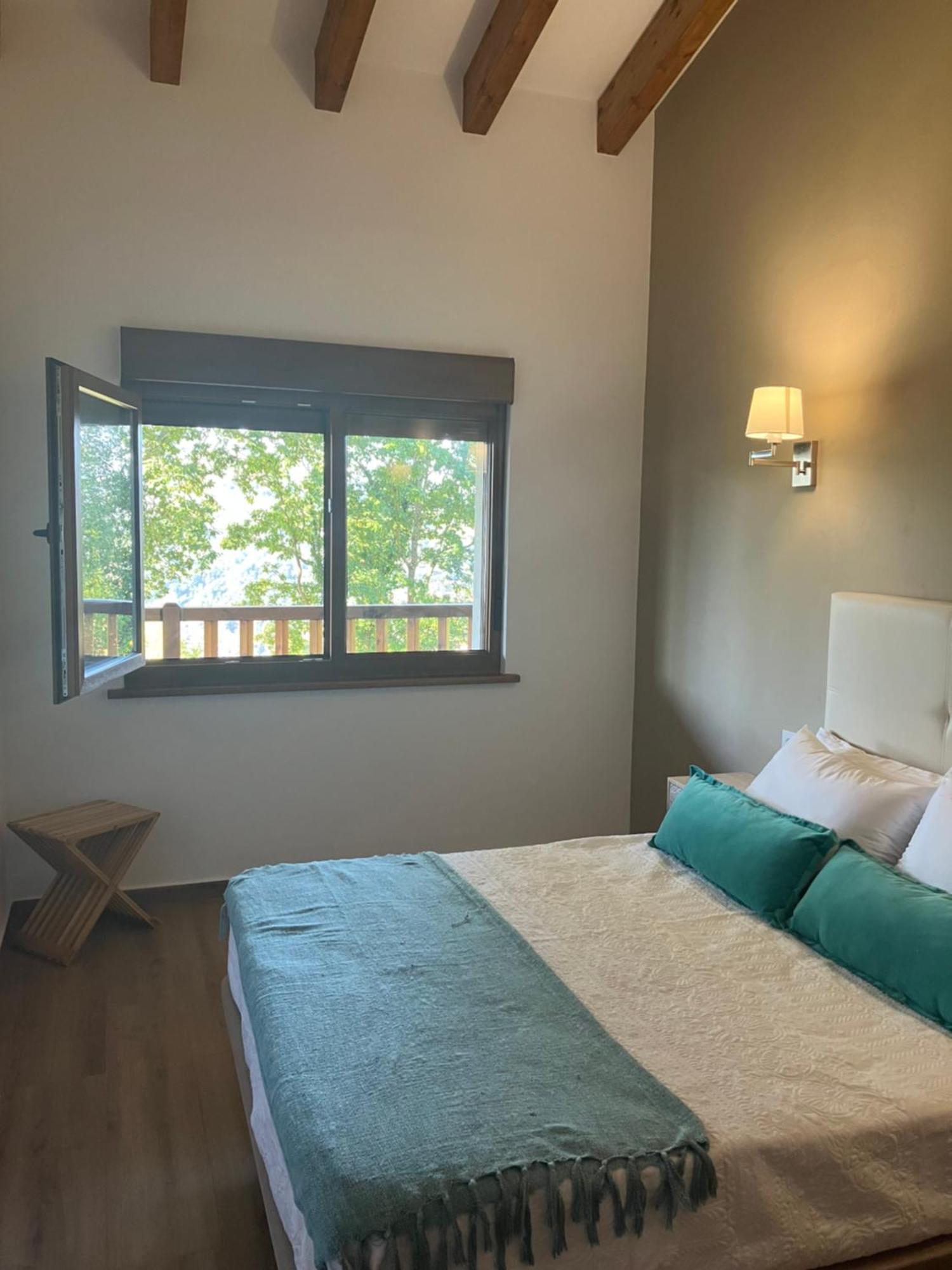 Apartamentos Montes Vindios Onís Εξωτερικό φωτογραφία